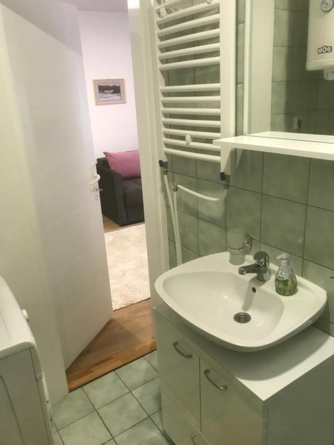 Apartman Kristina Free Parking Novi Sad Exterior photo
